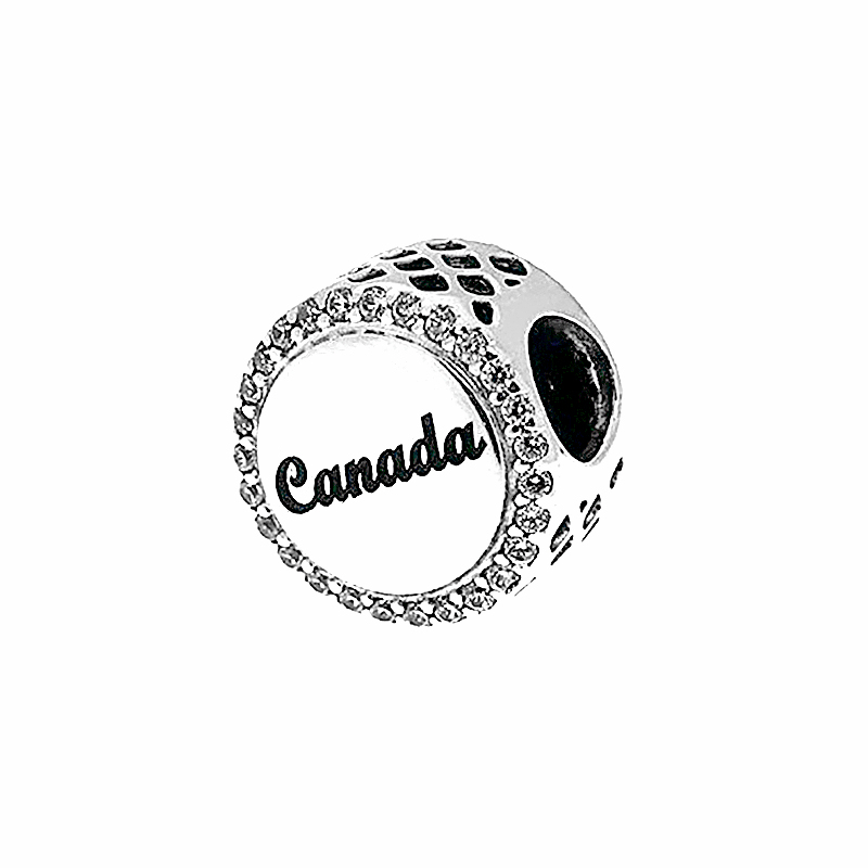 pandora canada red maple leaf charm