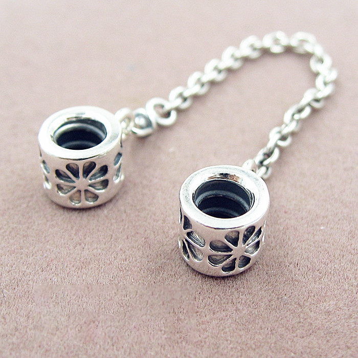 pandora daisy safety chain