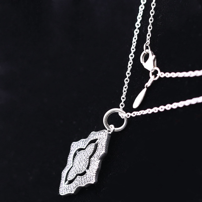 pandora kette mit anhänger funkelnde spitze