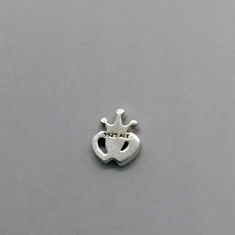 pandora crowned hearts petite floating locket charm