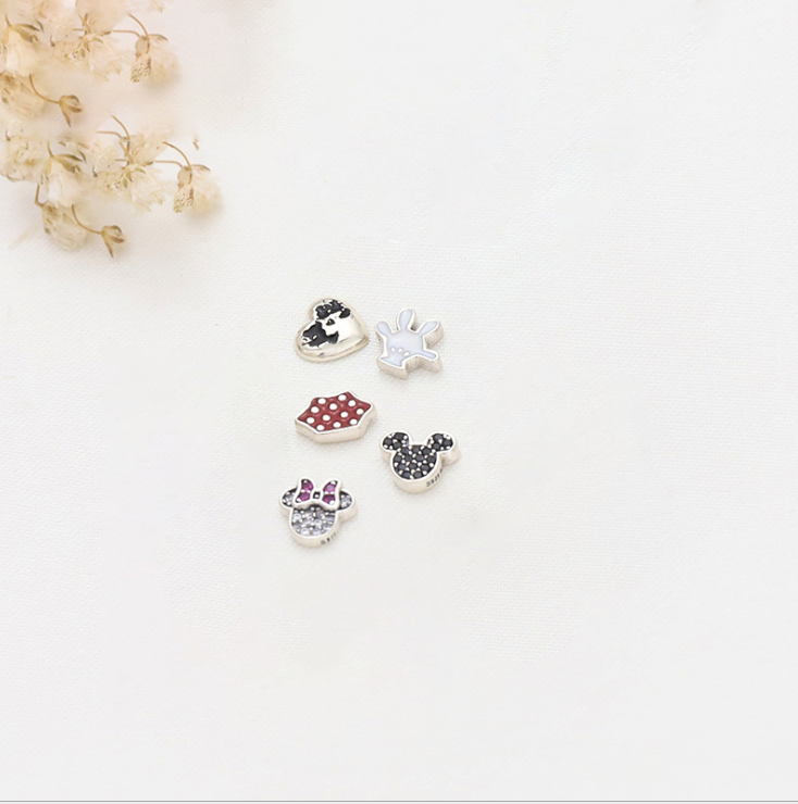 pandora sterling silver minnie mickey kiss petite locket charms set