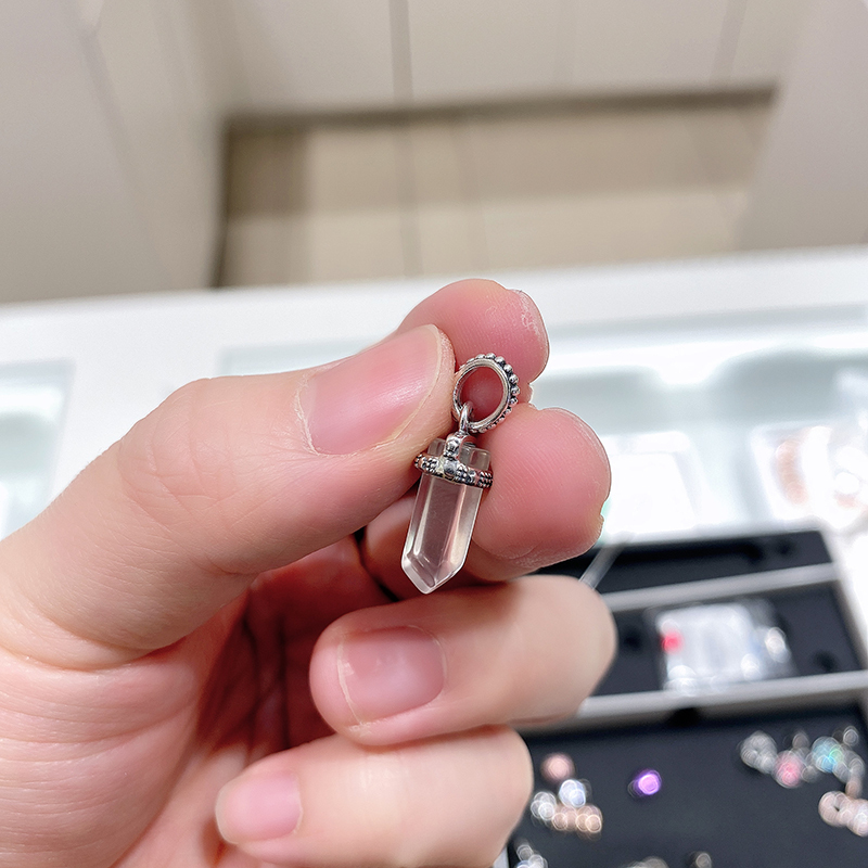 pandora rolo chain necklace white amulet pendant