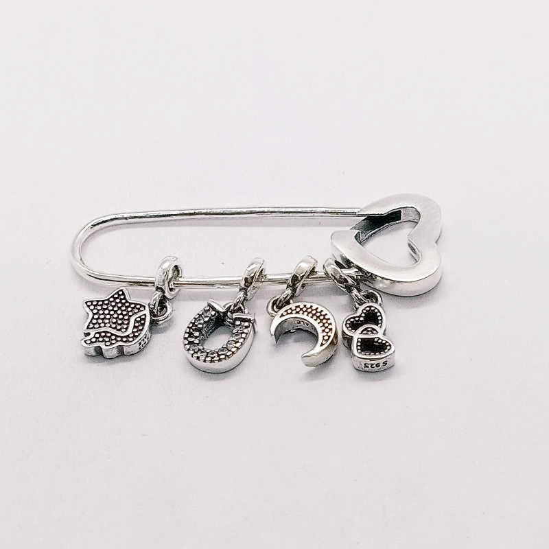 pandora me safety pin brooch 4 mini-charms pendants