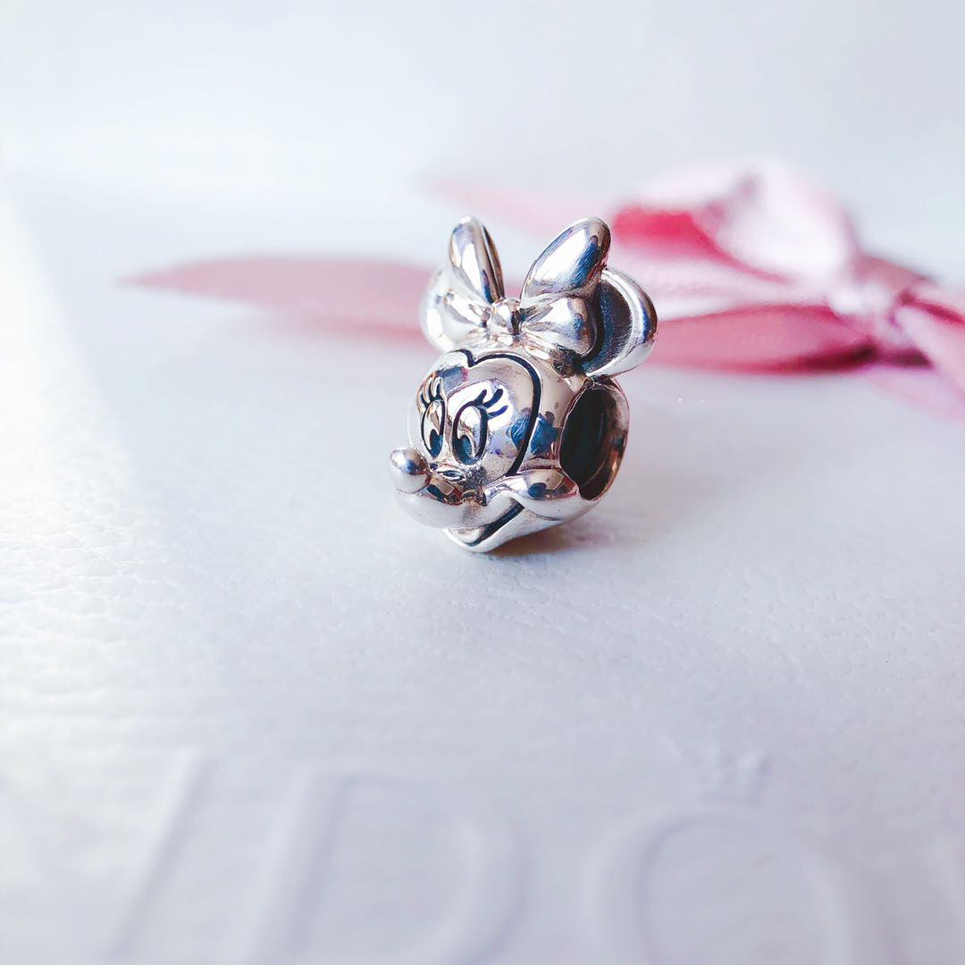 pandora silver s925 ale parks minnie portrait charm