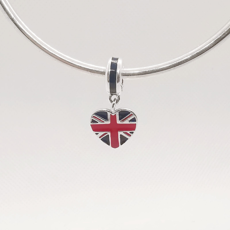 pandora charm bead "great britain heart flag"