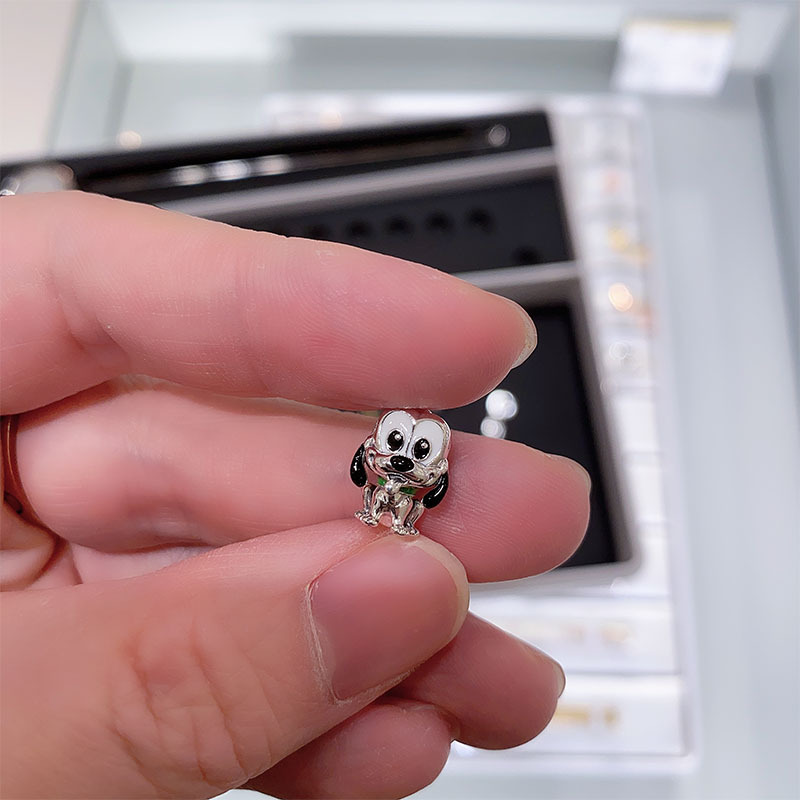 pandora disney pluto silver charm 798853c01