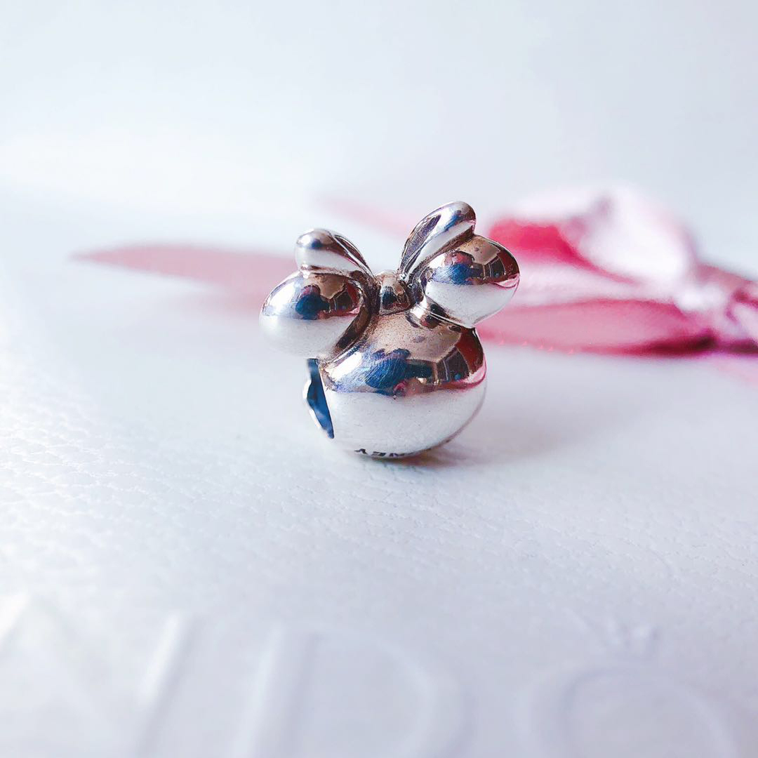 pandora silver s925 ale disney parks minnie portrait charm