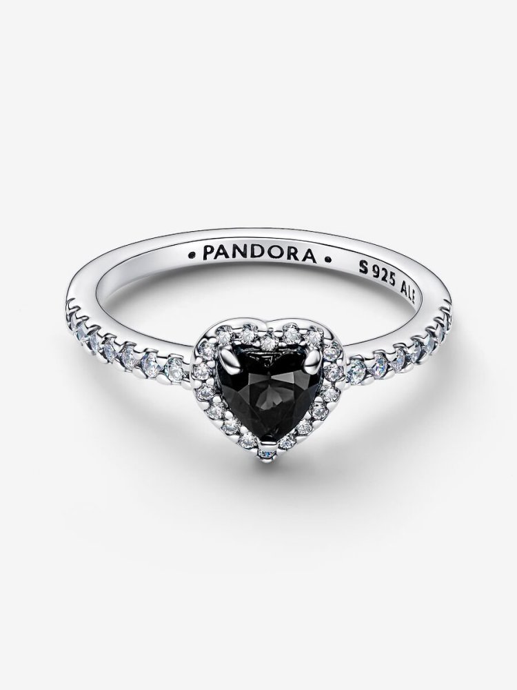 pandora Elevated Black Heart Ring