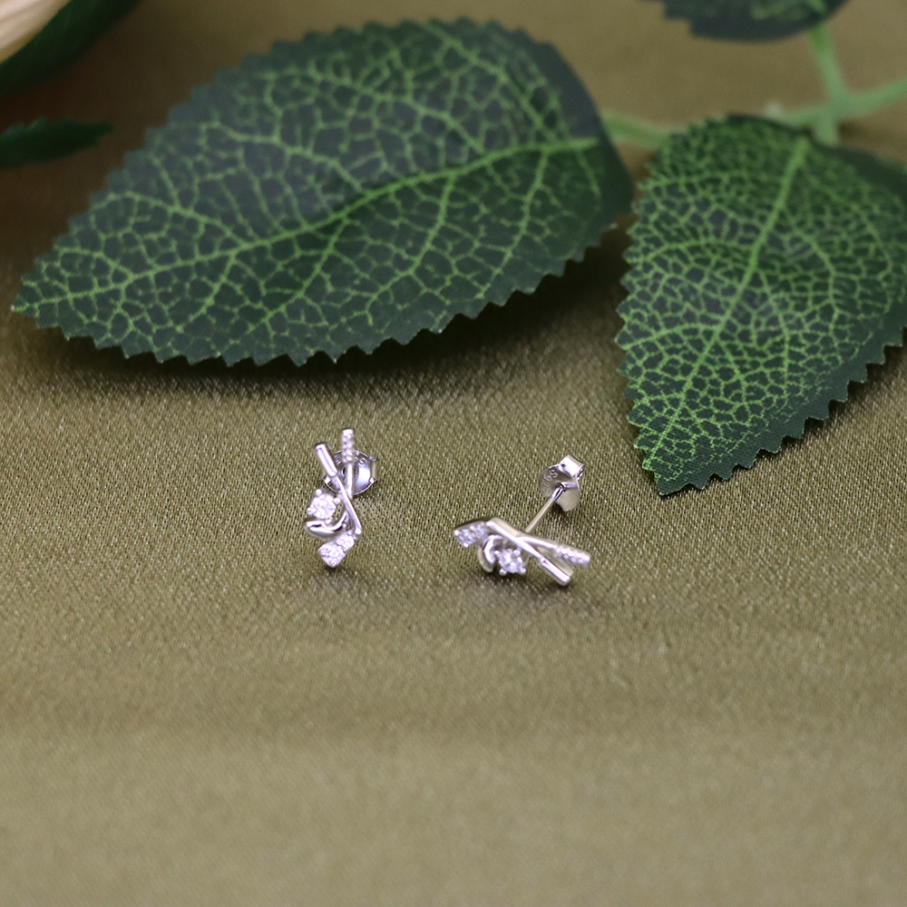 s925 sterling silver stud hockey-style earrings