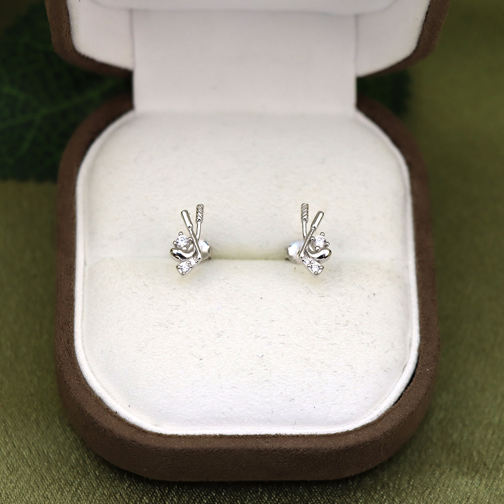 s925 sterling silver stud hockey-style earrings