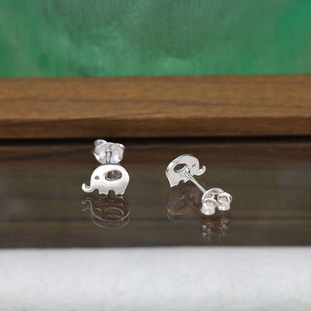 S925 Sterling Silver Elephant Stud Earrings for Women - Minimalist Animal Jewelry