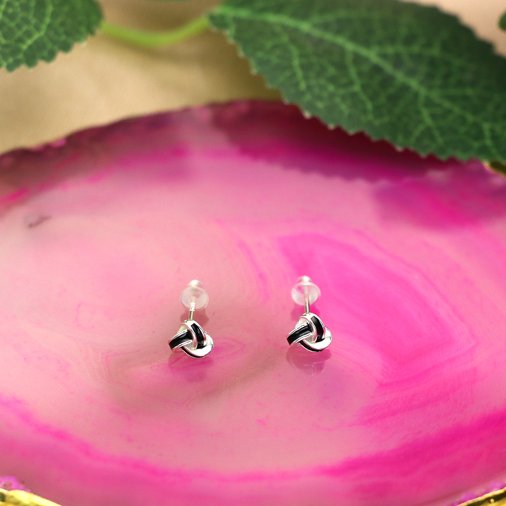 S925 Silver Jewelry Triangle Knotted Stud Earrings