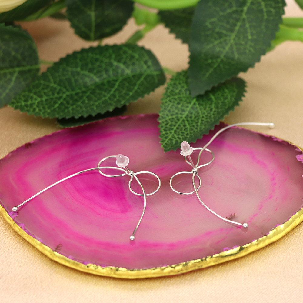 S925 Silver is questioned with bow earrings
