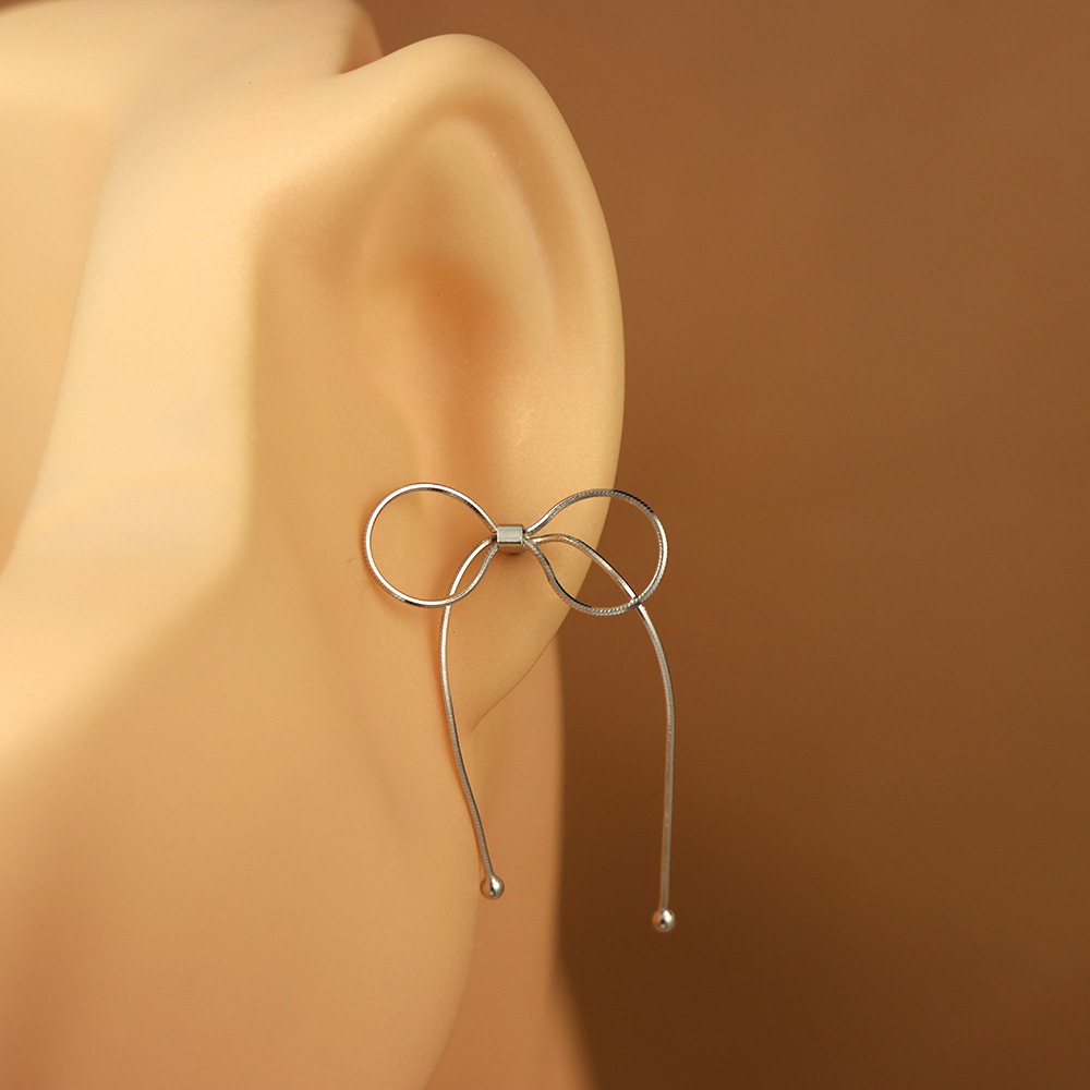 S925 Silver is questioned with bow earrings