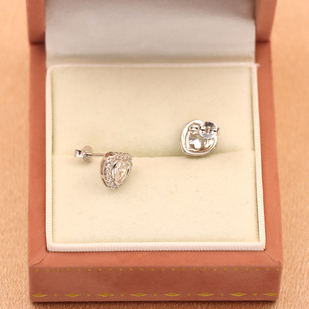 S925 Sterling Silver Minimalist Heart Stud Earrings for Women - Zirconia Heart-Shaped Jewelry