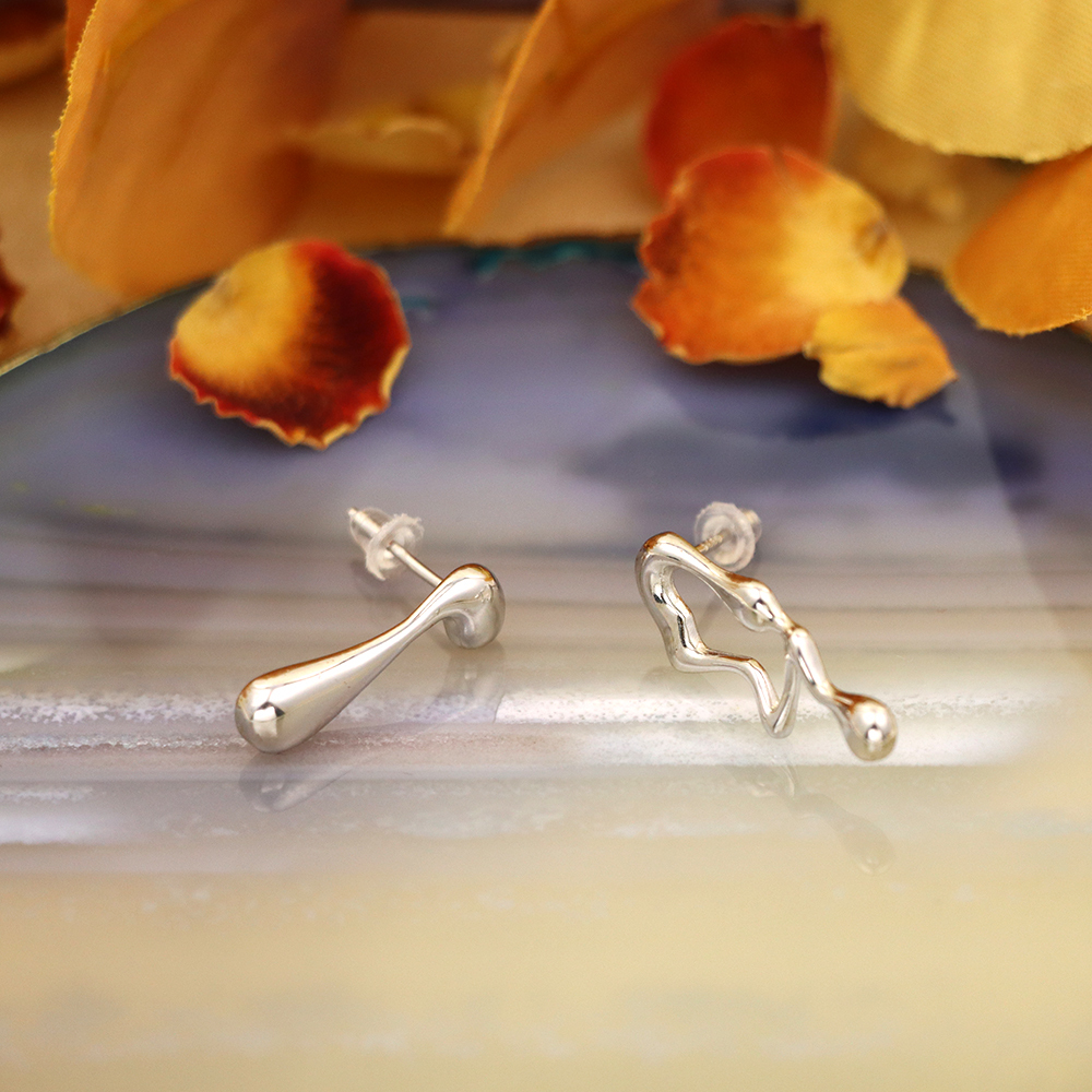 S925 Sterling Silver Asymmetric Lava Stud Earrings - Music Note Earrings