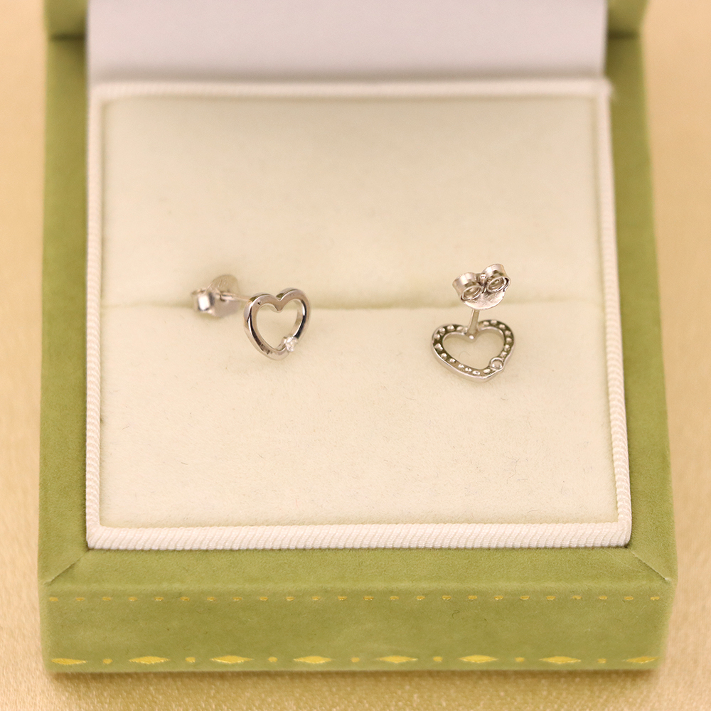 s925 Silver heart hollow earrings female Korean version sweet small diamond heart