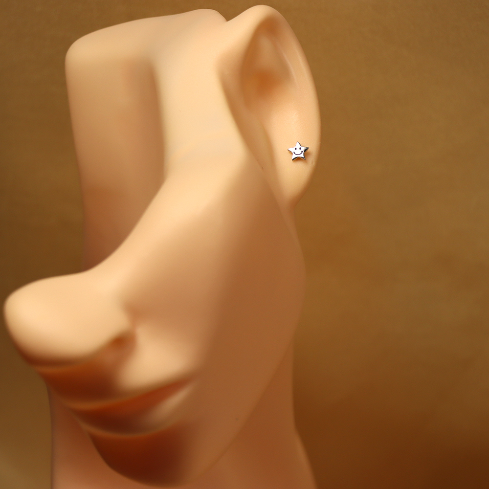 S925 Sterling silver cute smiling face five-pointed star earrings stud star earrings girl