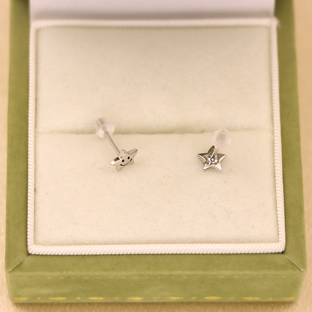 S925 Sterling silver cute smiling face five-pointed star earrings stud star earrings girl