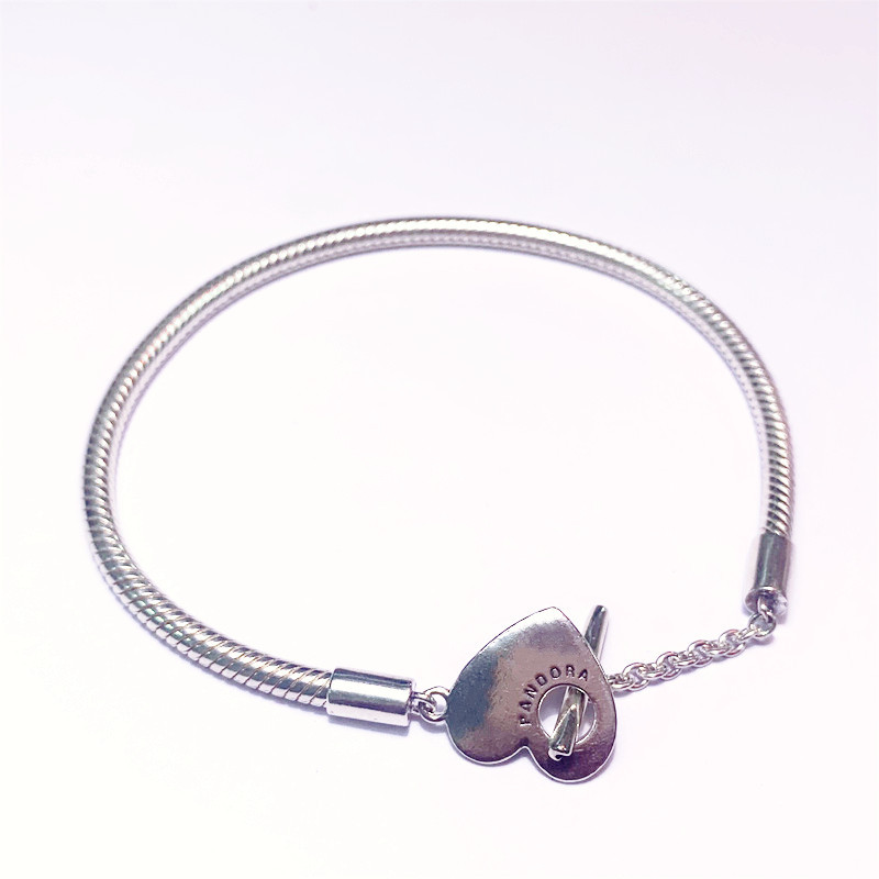 2021 Pandora Moments Heart T-Bar Snake Chain Charm Bracelet