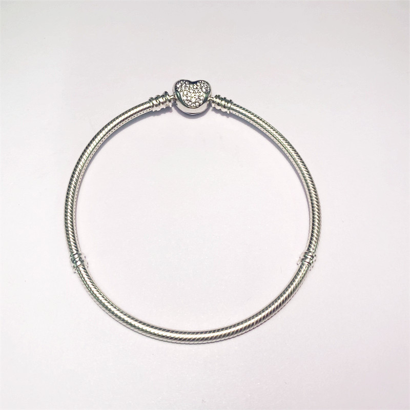 Pandora Moments Heart Clasp Mickey Mouse Snake Chain Bracelet