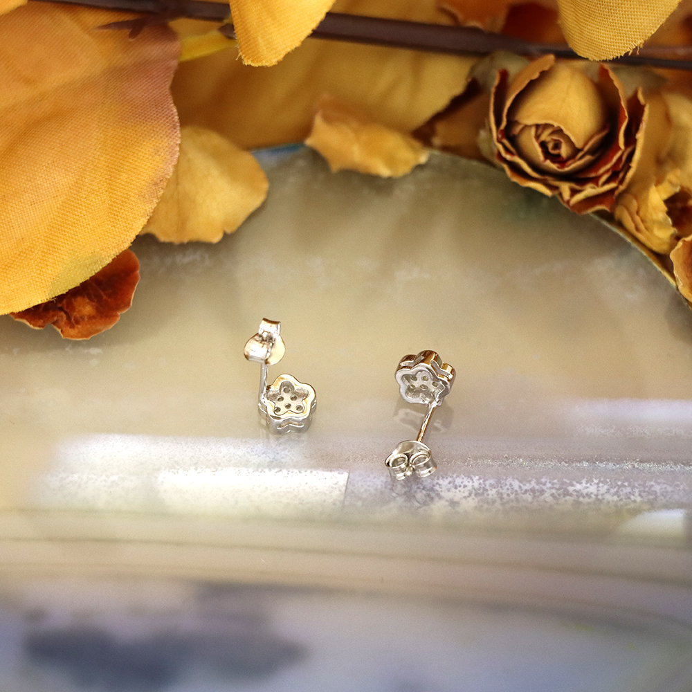 S925 Sterling Silver Small Flower Stud Earrings - Minimalist Earrings with Diamonds