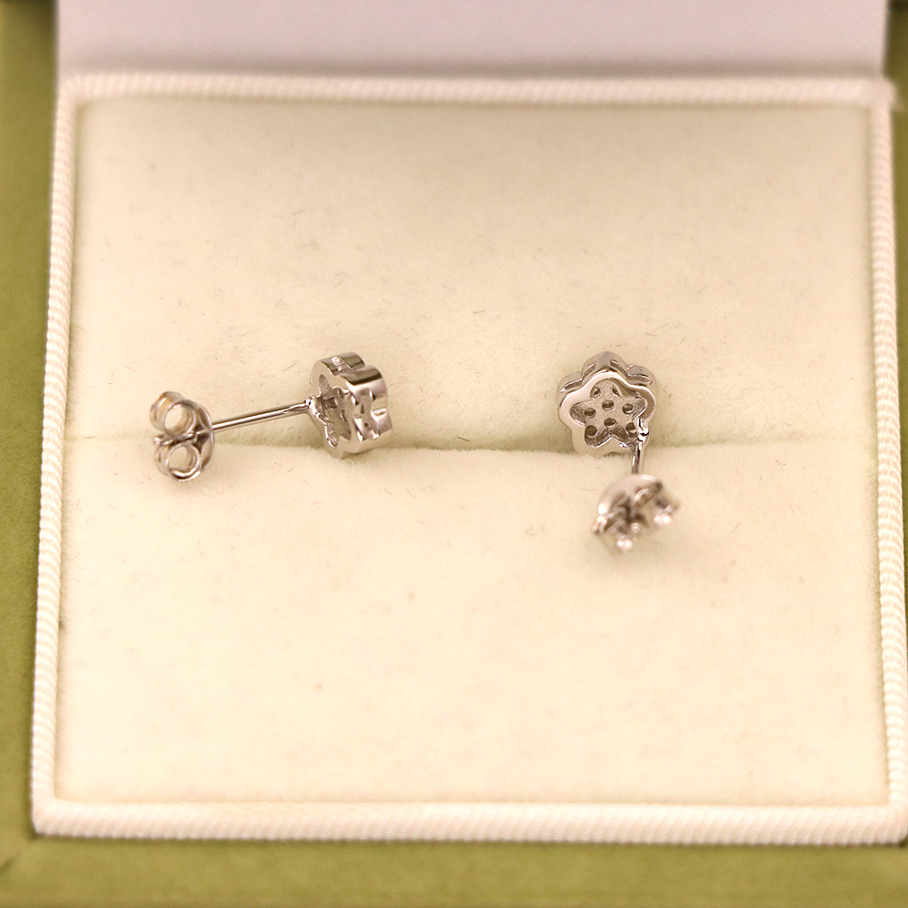 S925 Sterling Silver Small Flower Stud Earrings - Minimalist Earrings with Diamonds