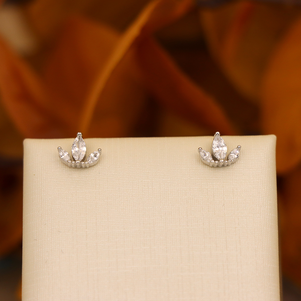 S925 Sterling Silver Crown Stud Earrings