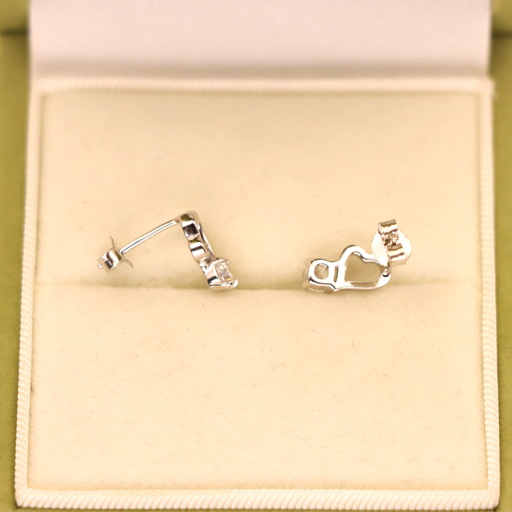 S925 Sterling Silver Hollow Heart Stud Earrings