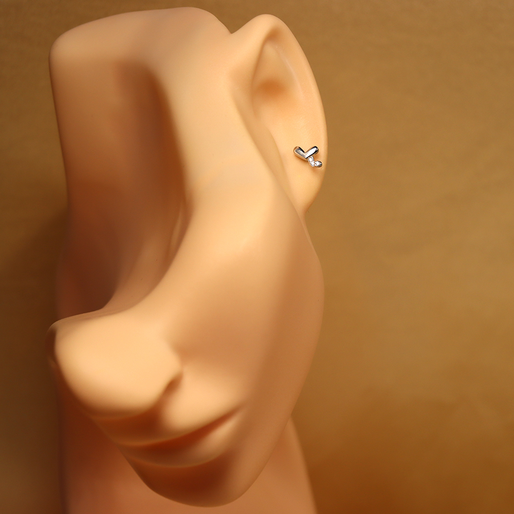 S925 Sterling Silver Heart Stud Earrings with Diamonds - Heart-Shaped Earrings