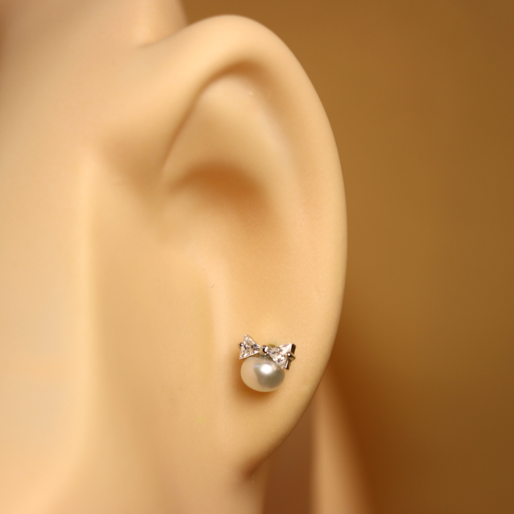 S925 Sterling Silver Diamond-Studded Bowknot Pearl Stud Earrings