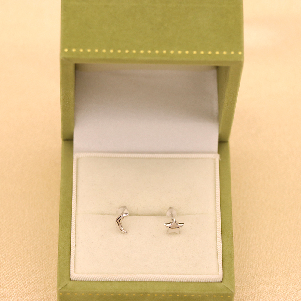 Solid 925 Sterling Silver Earrings (Stud) Moon & Star Design New