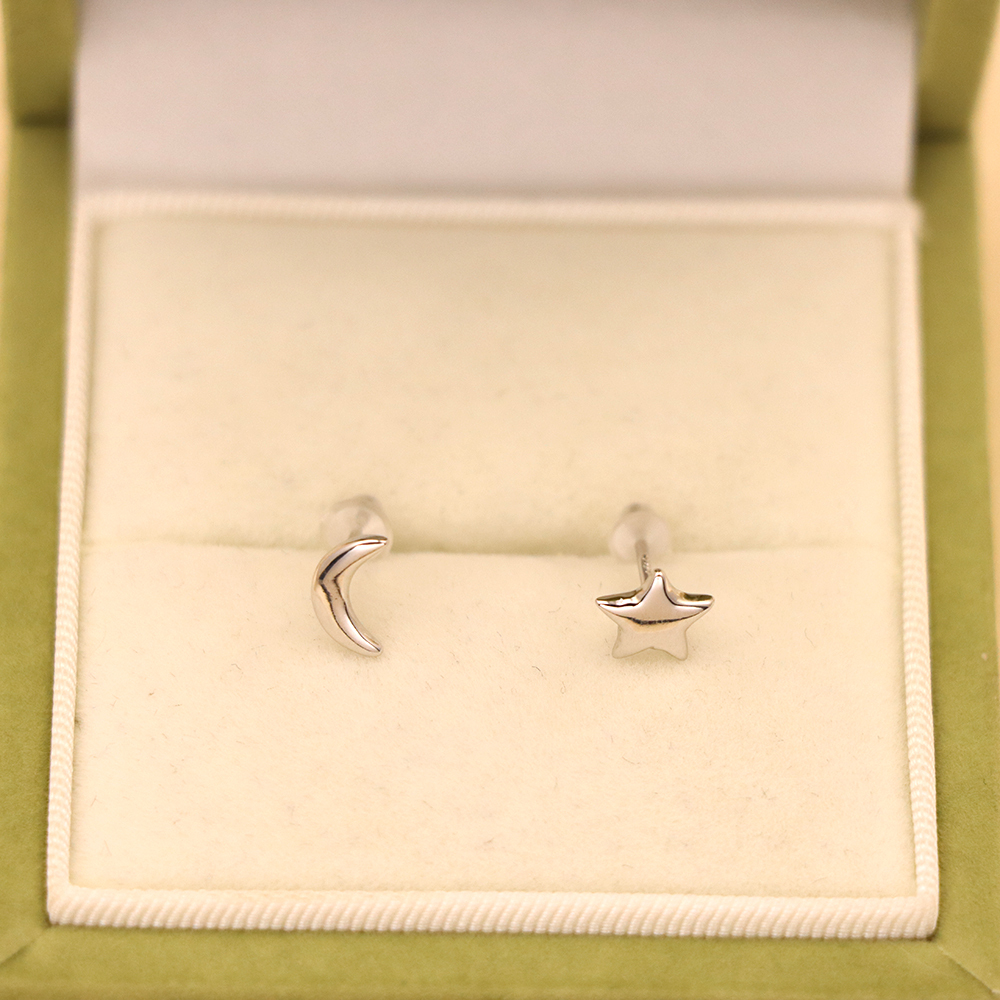 Solid 925 Sterling Silver Earrings (Stud) Moon & Star Design New