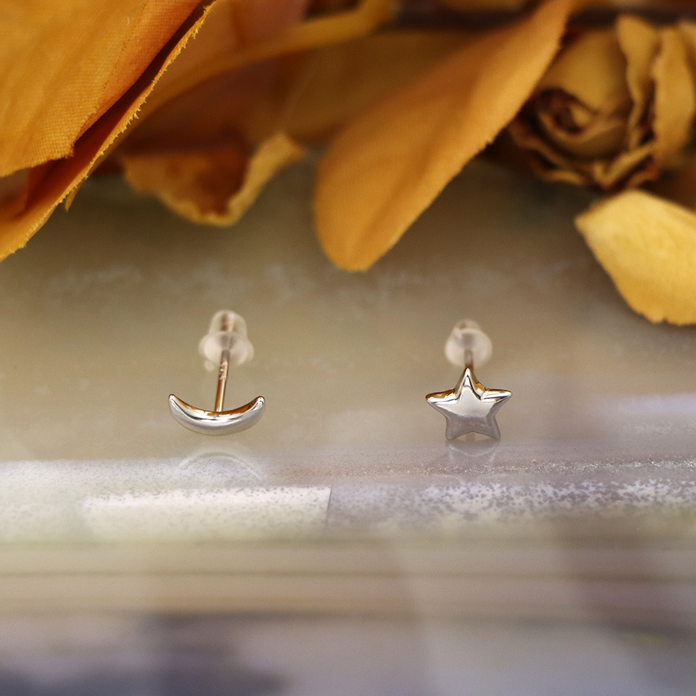 Solid 925 Sterling Silver Earrings (Stud) Moon & Star Design New