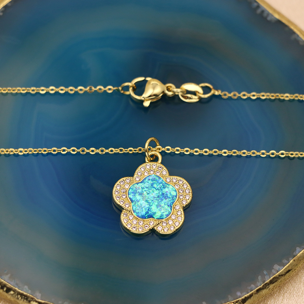 Opal Copper Gold-Plated Flower Pendant Fashion Necklace