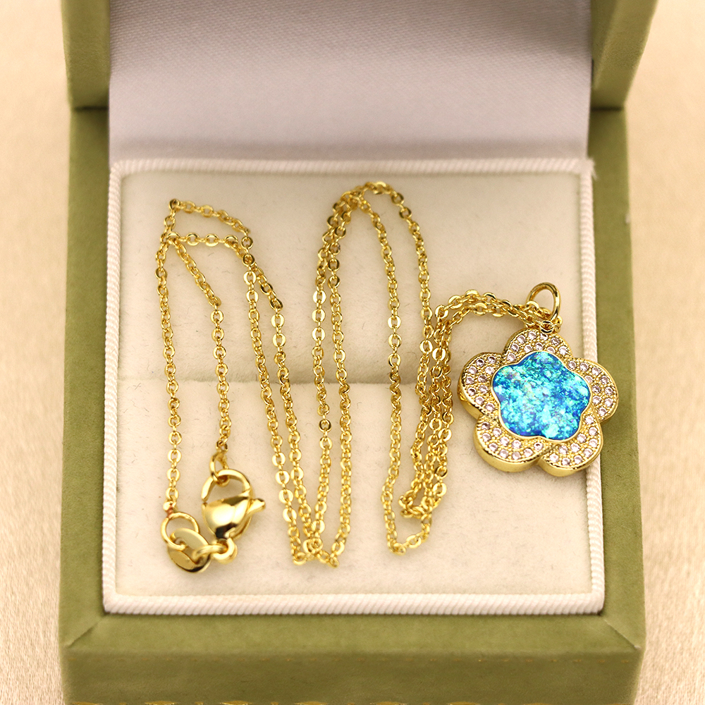 Opal Copper Gold-Plated Flower Pendant Fashion Necklace