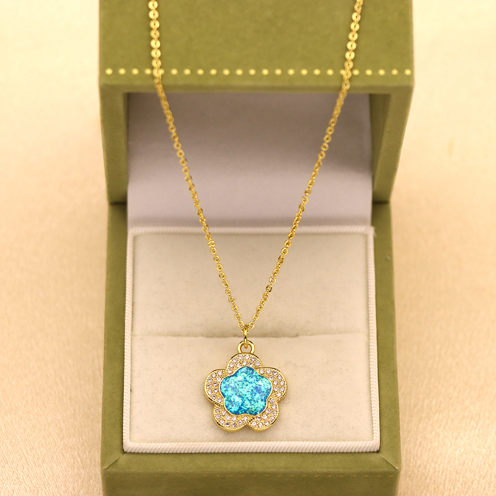 Opal Copper Gold-Plated Flower Pendant Fashion Necklace