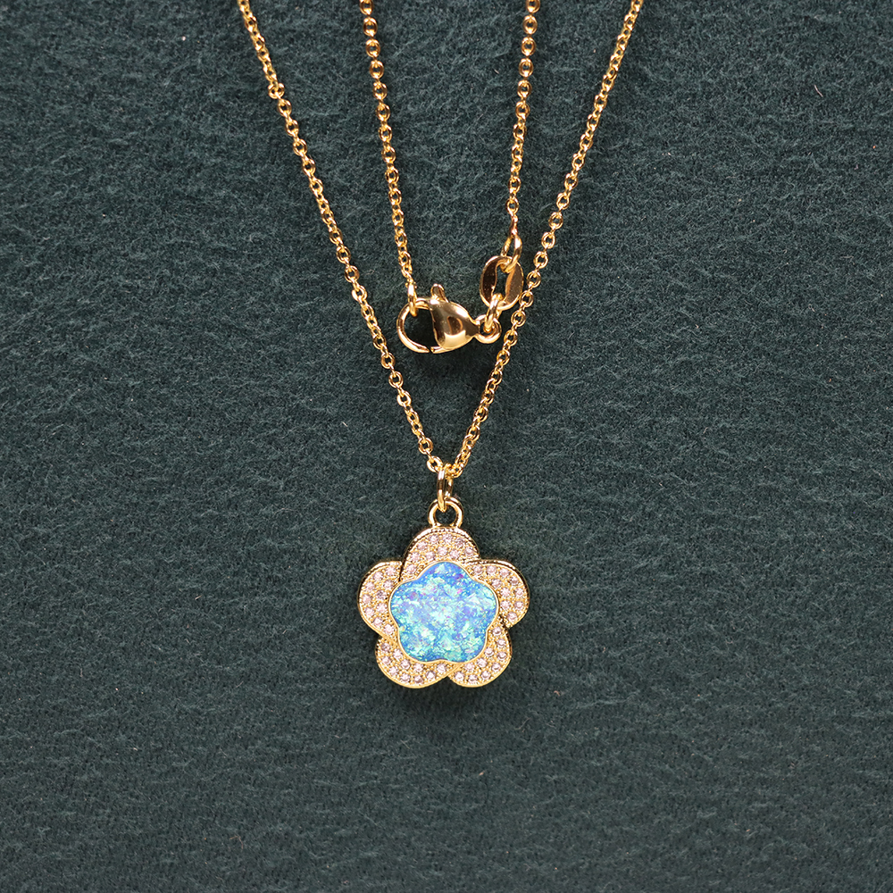 Opal Copper Gold-Plated Flower Pendant Fashion Necklace
