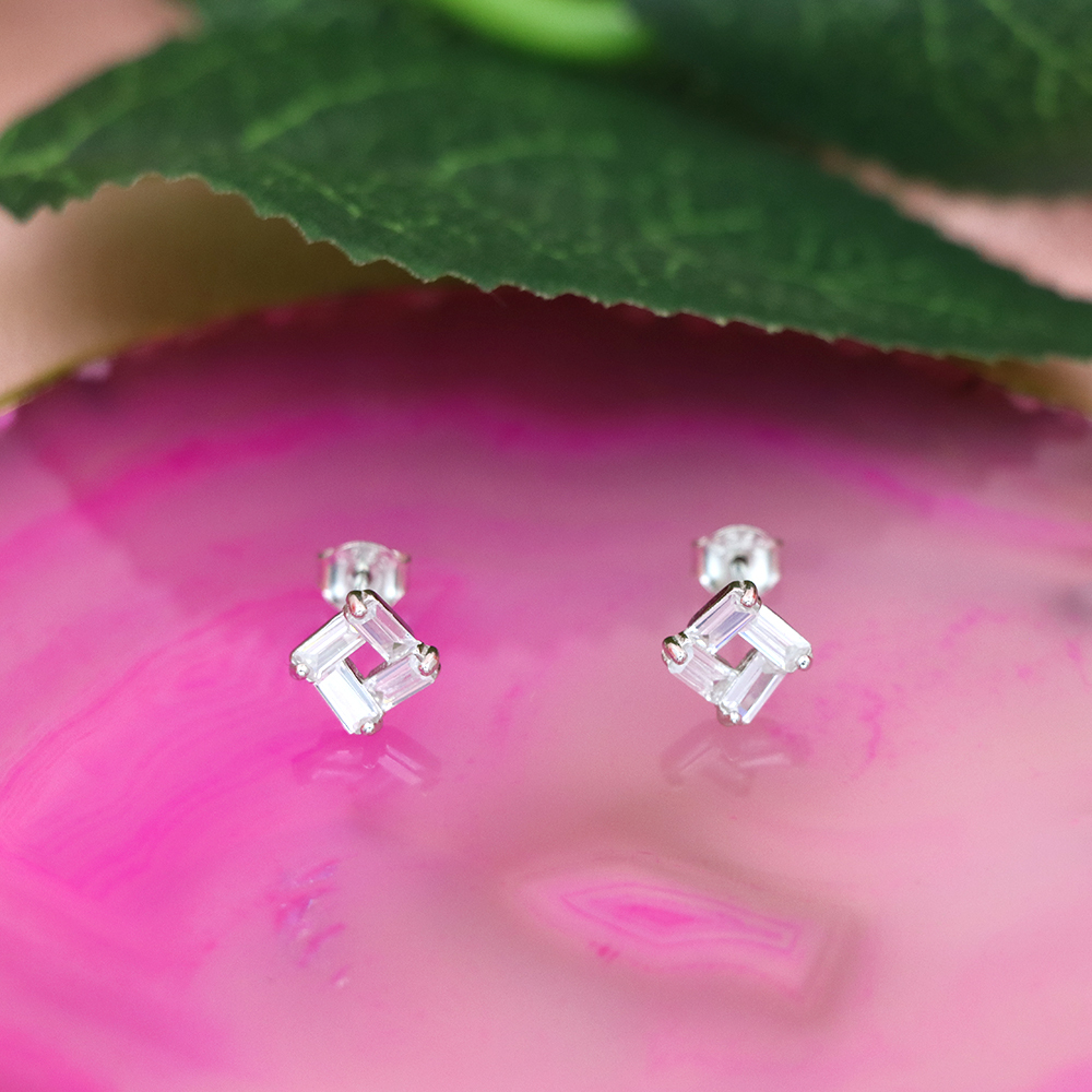 S925 Sterling Silver Square - shaped Diamond - Inlaid Earrings