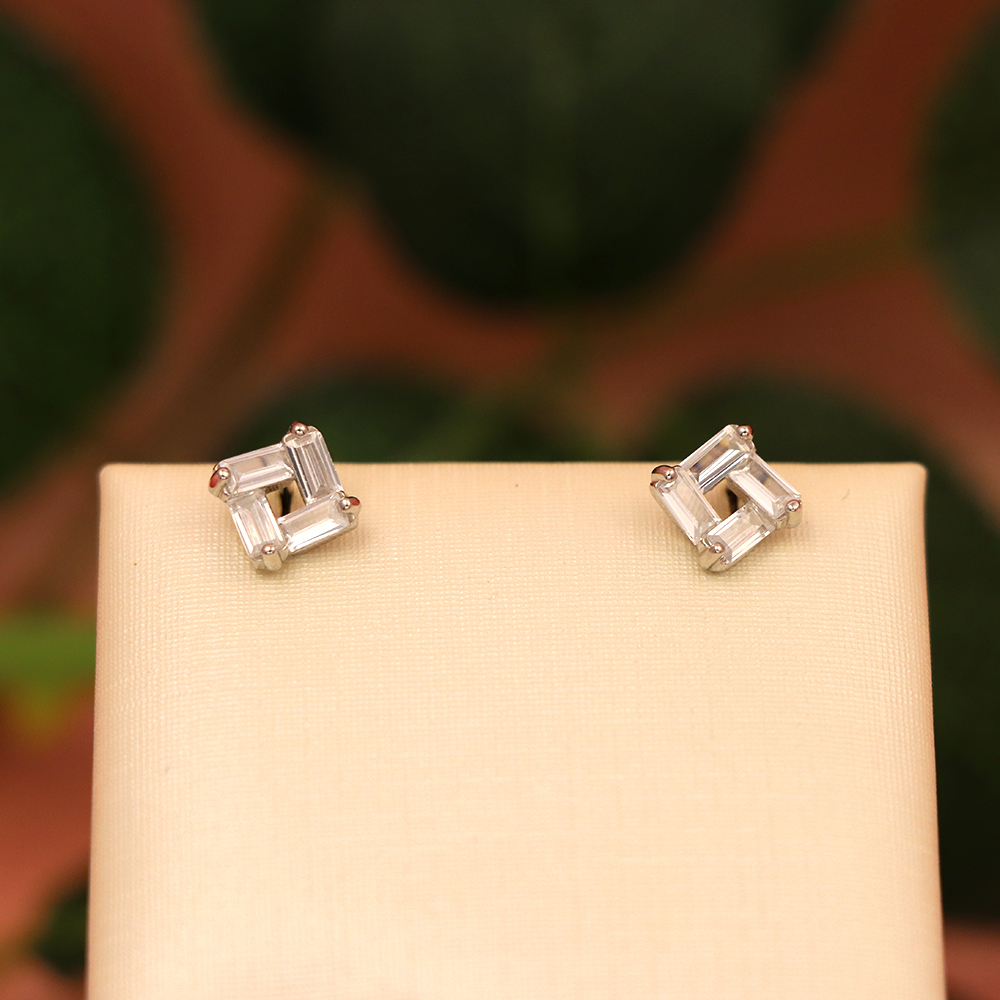S925 Sterling Silver Square - shaped Diamond - Inlaid Earrings