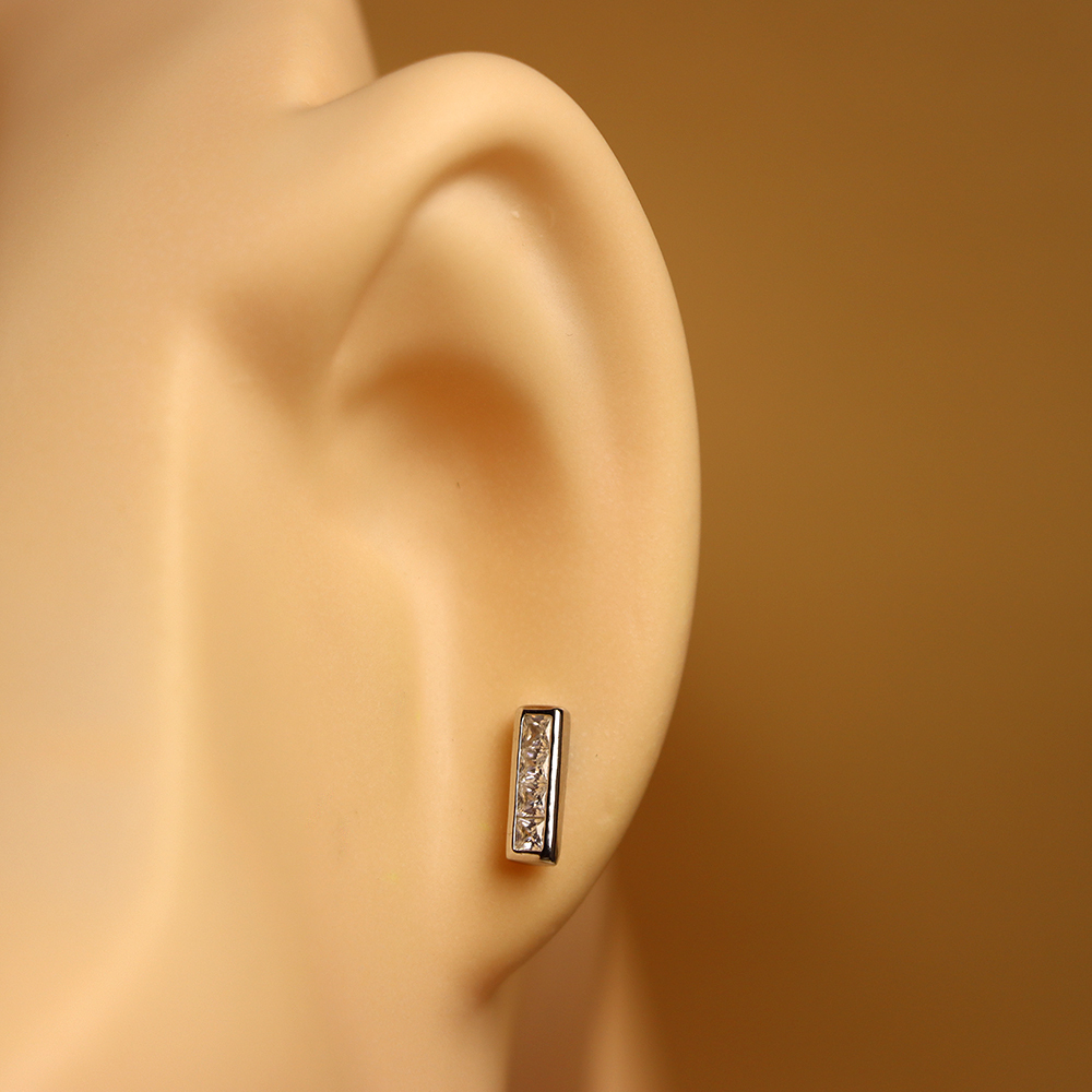 S925 Sterling Silver Geometric Earrings Inlaid with Diamonds