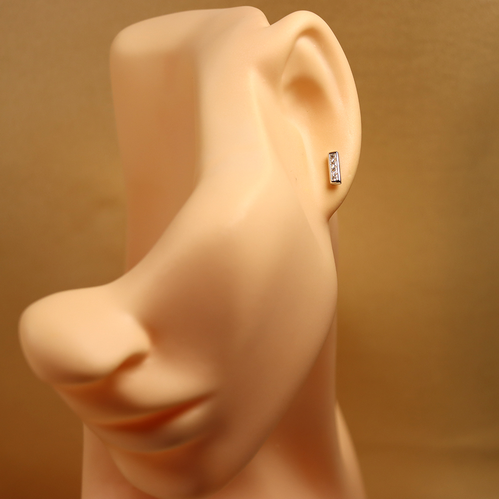 S925 Sterling Silver Geometric Earrings Inlaid with Diamonds