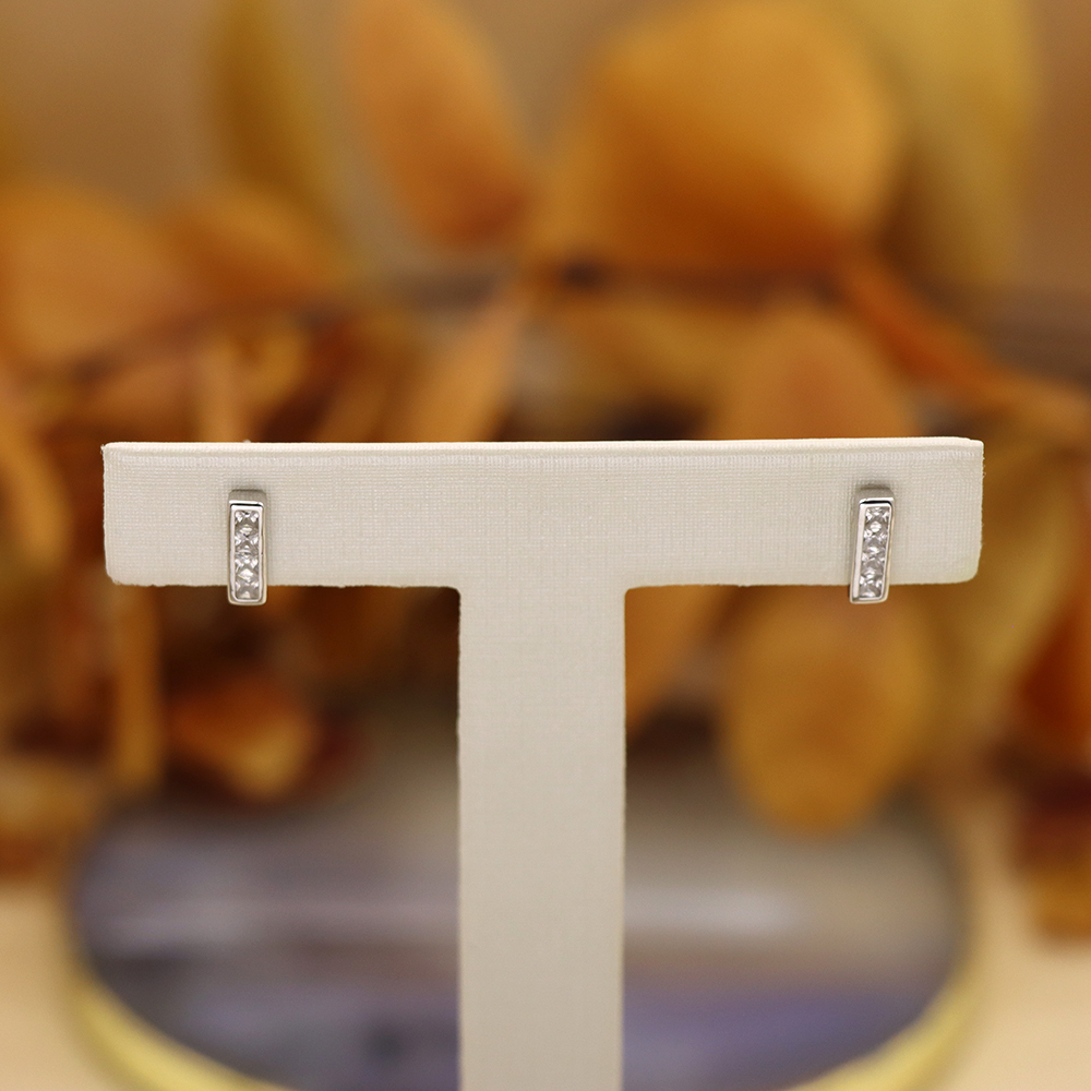 S925 Sterling Silver Geometric Earrings Inlaid with Diamonds