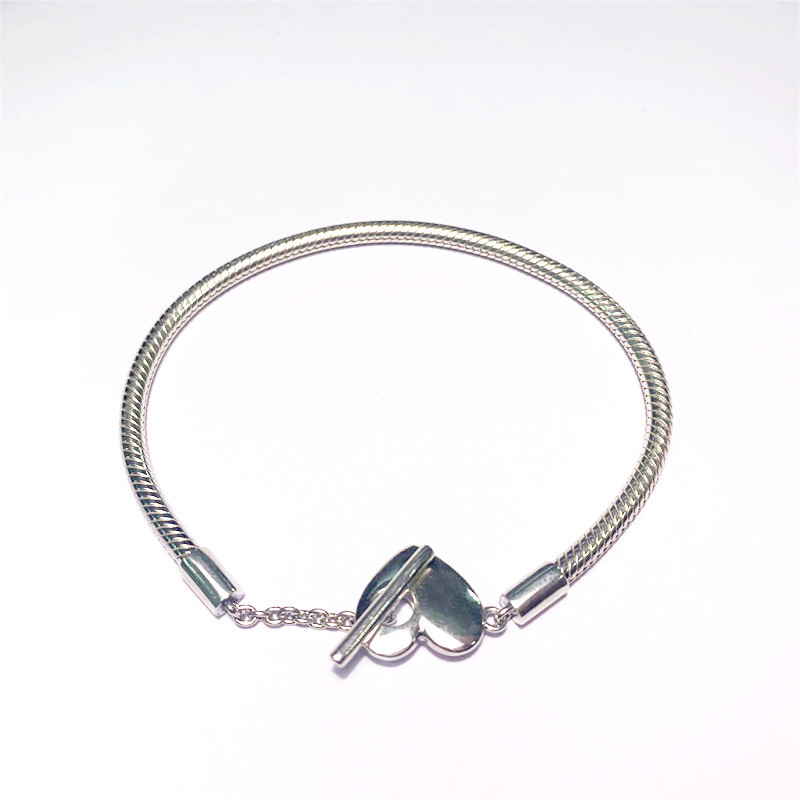 2021 Pandora Moments Heart T-Bar Snake Chain Charm Bracelet