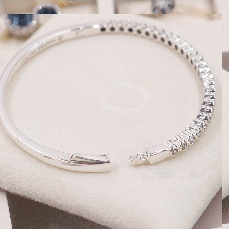 Pandora S925 ALE SILVER ALLURING BRILLIANT BANGLE BRACELET