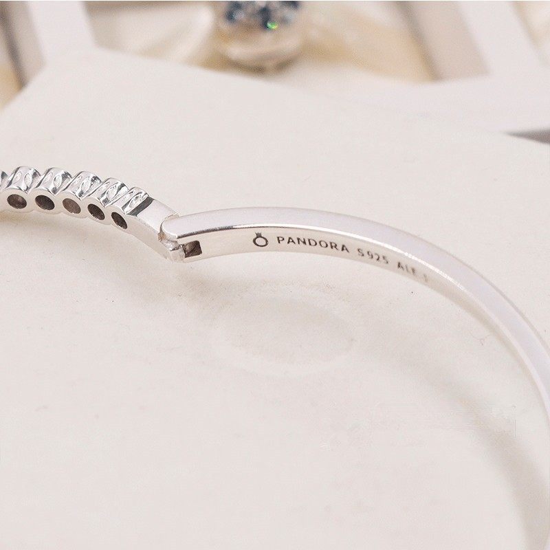 Pandora S925 ALE SILVER ALLURING BRILLIANT BANGLE BRACELET
