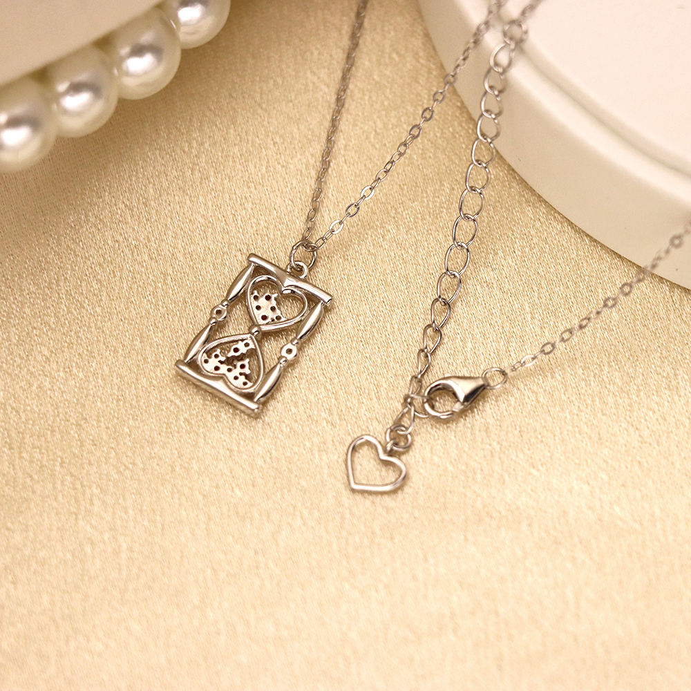 S925 Sterling Silver Heart-shaped Hourglass Necklace for Women