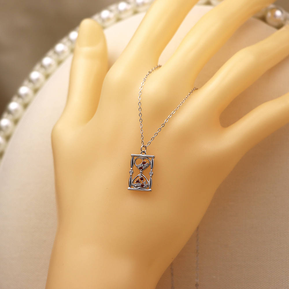 S925 Sterling Silver Heart-shaped Hourglass Necklace for Women