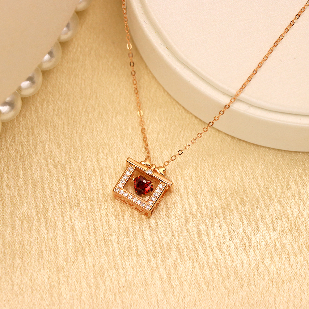 S925 Sterling Silver Heart-shaped Cubic Zirconia Necklace for Women
