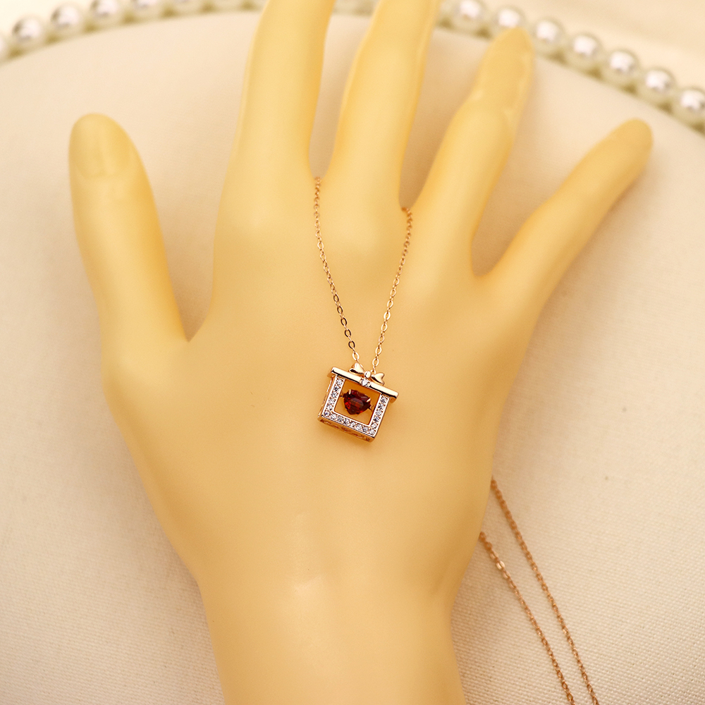S925 Sterling Silver Heart-shaped Cubic Zirconia Necklace for Women
